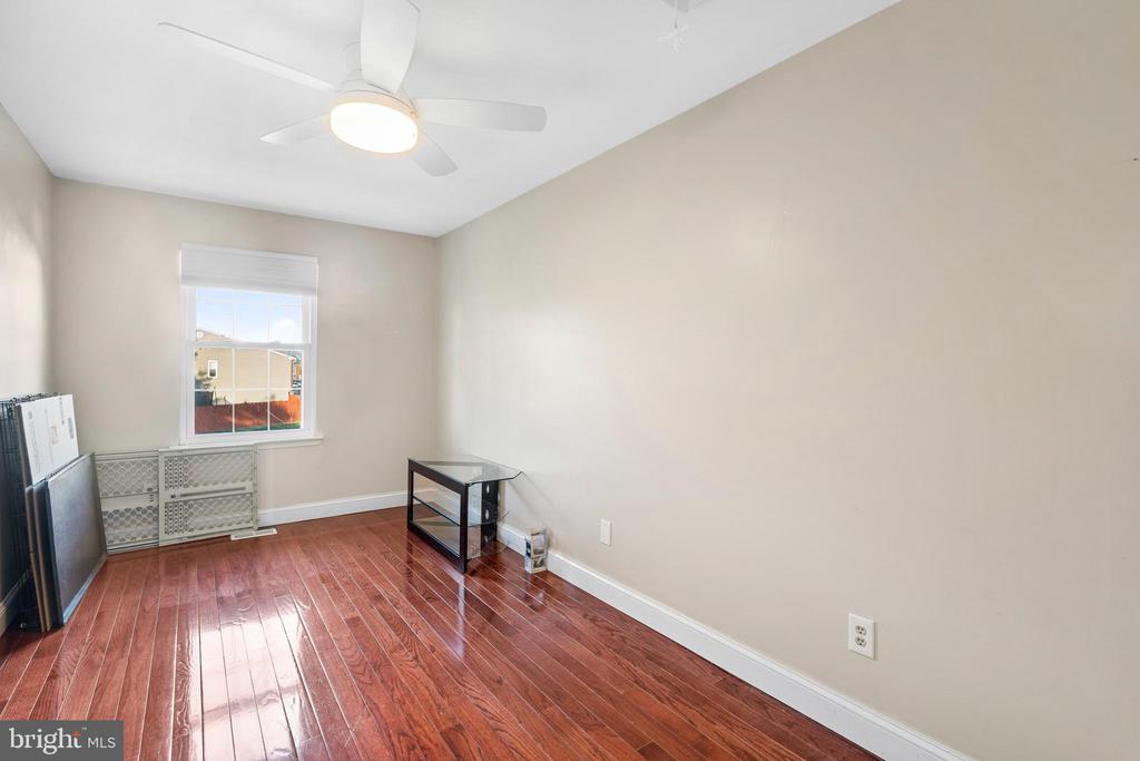3335 RED LION ROAD