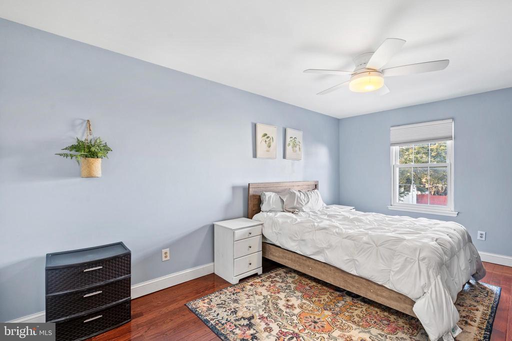 3335 RED LION ROAD