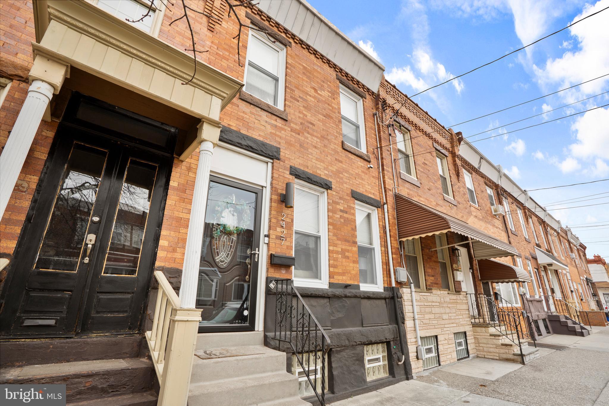 2427 E CLEARFIELD STREET