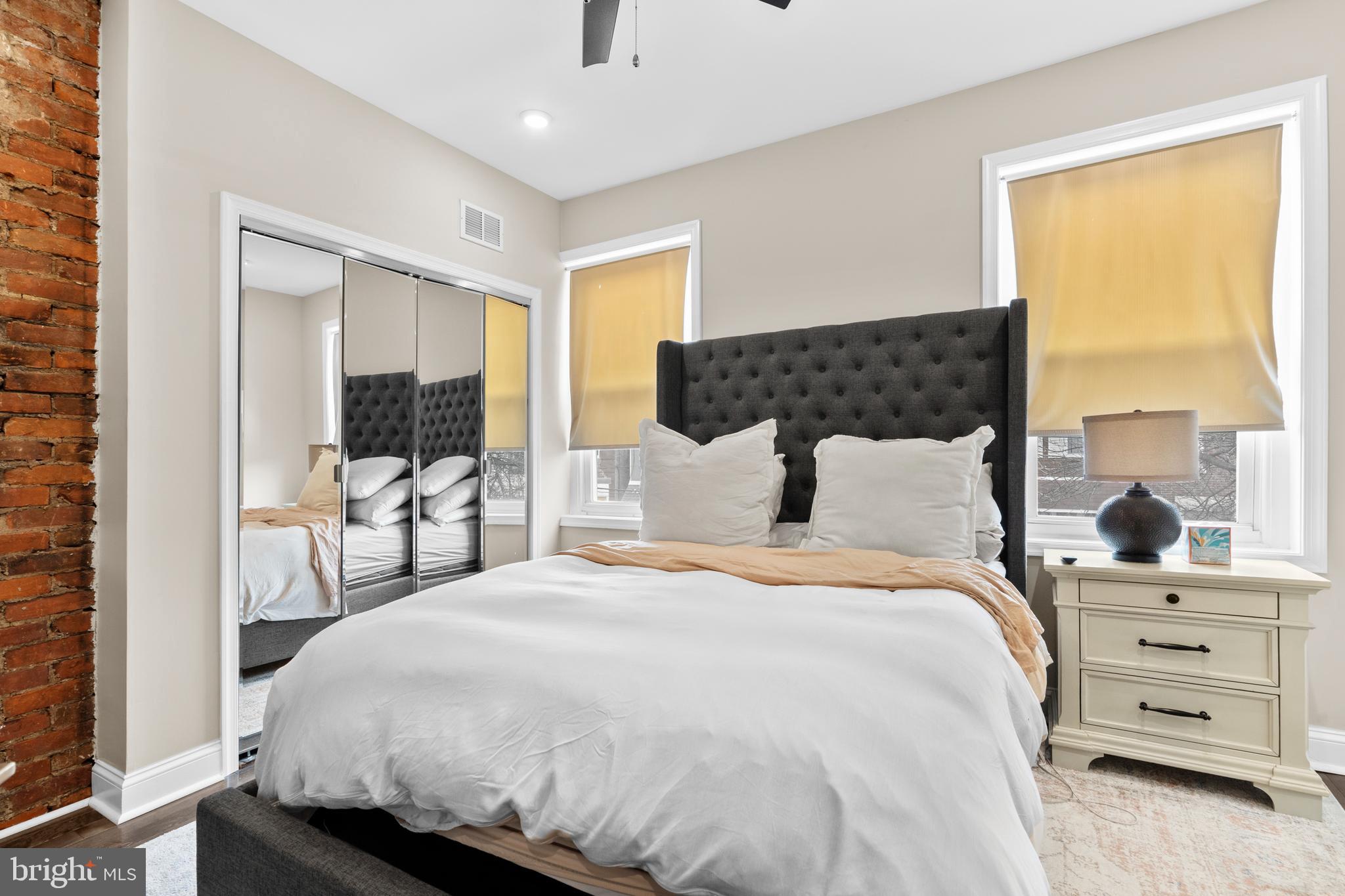 2427 E CLEARFIELD STREET