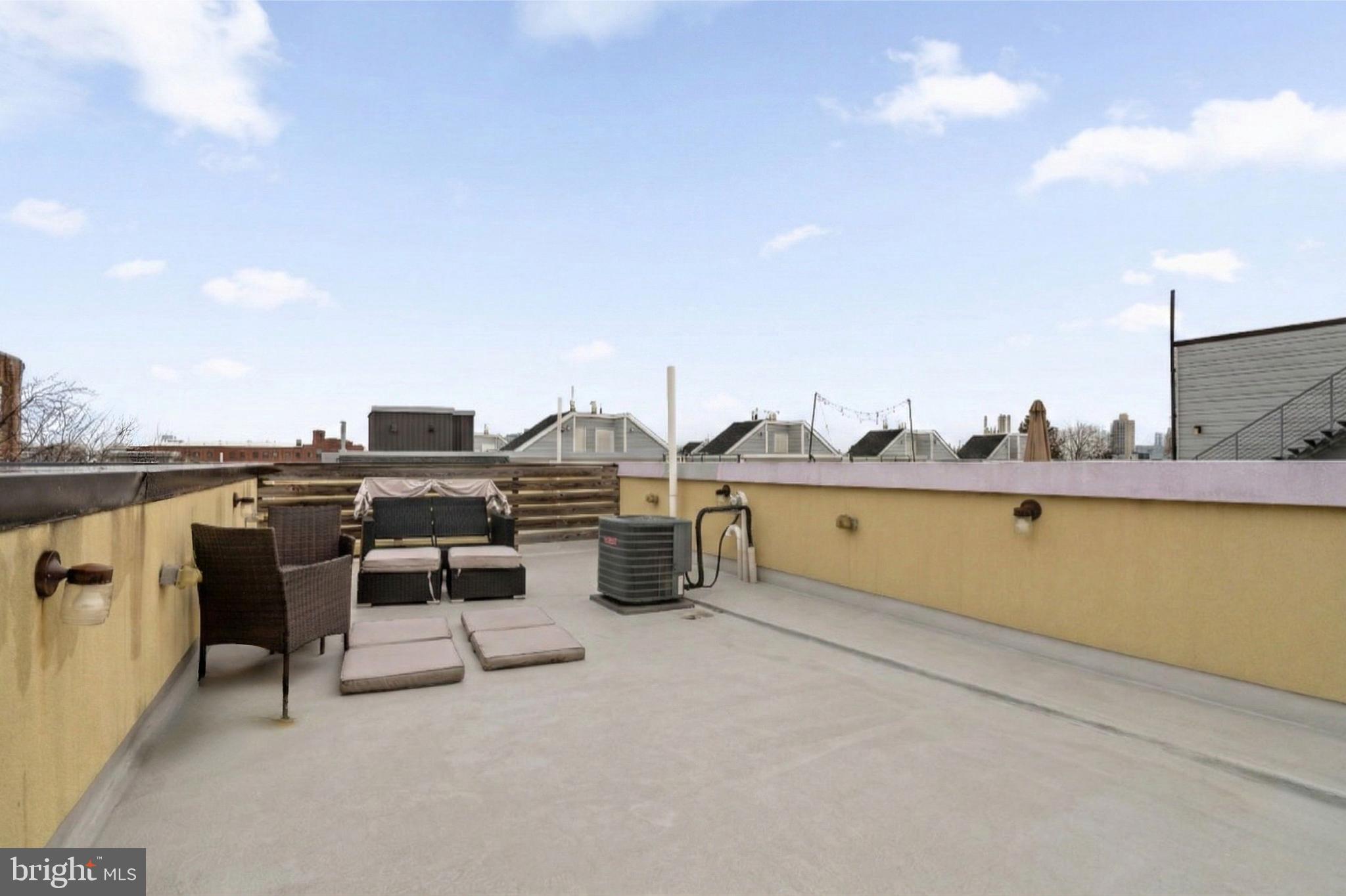 1516 N PALETHORP STREET