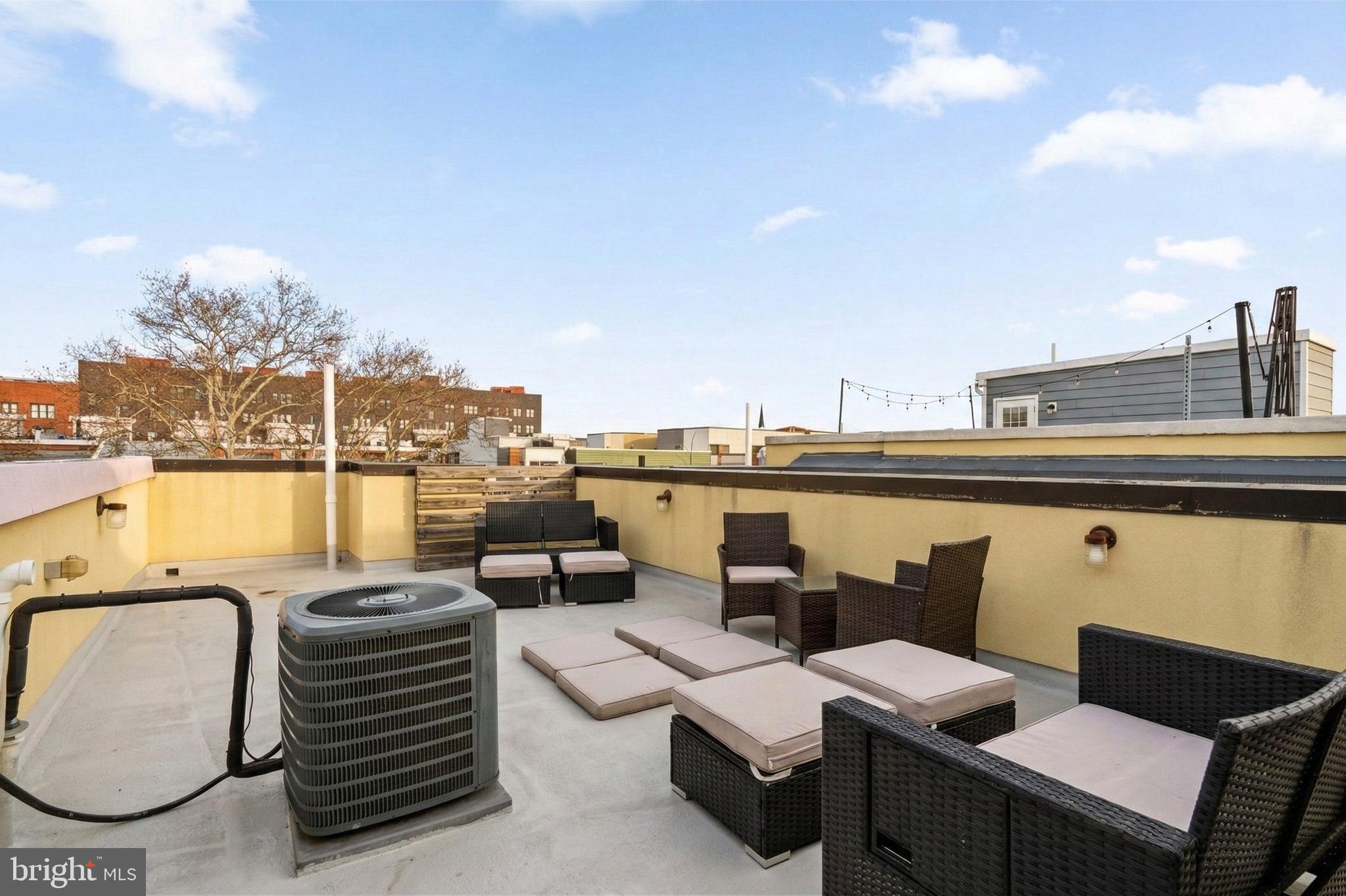 1516 N PALETHORP STREET