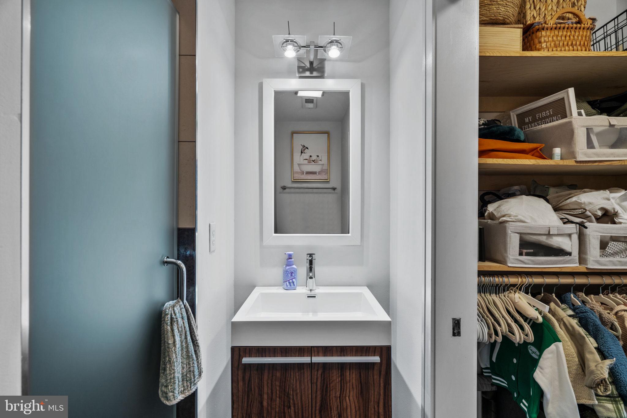 1516 N PALETHORP STREET