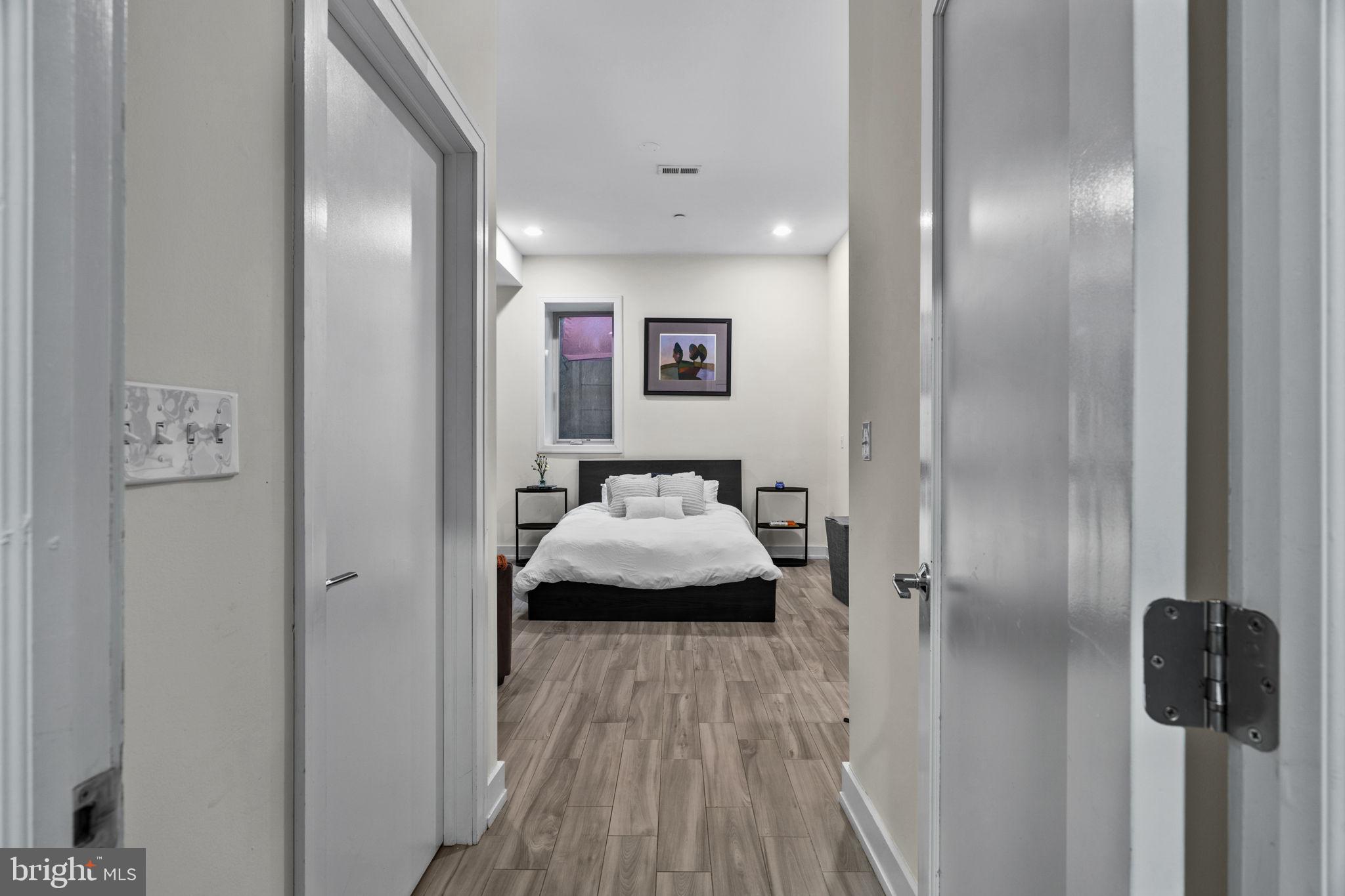 1516 N PALETHORP STREET