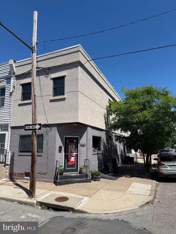 1801 DALY STREET