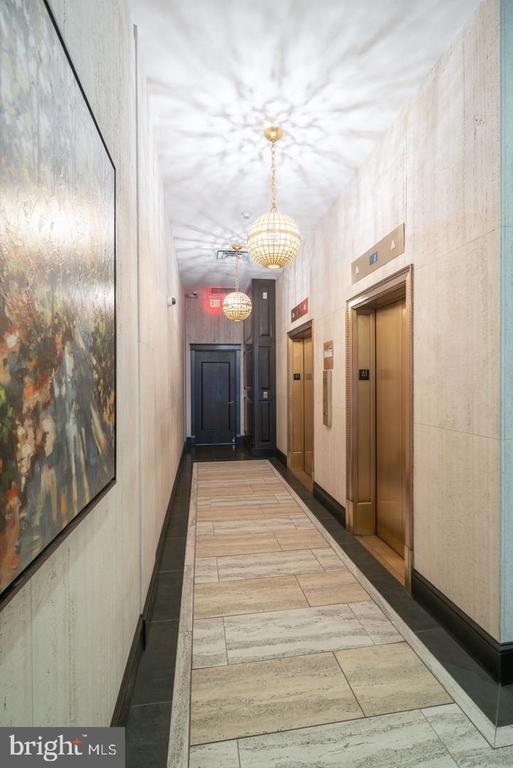 1737 CHESTNUT STREET Unit: 301