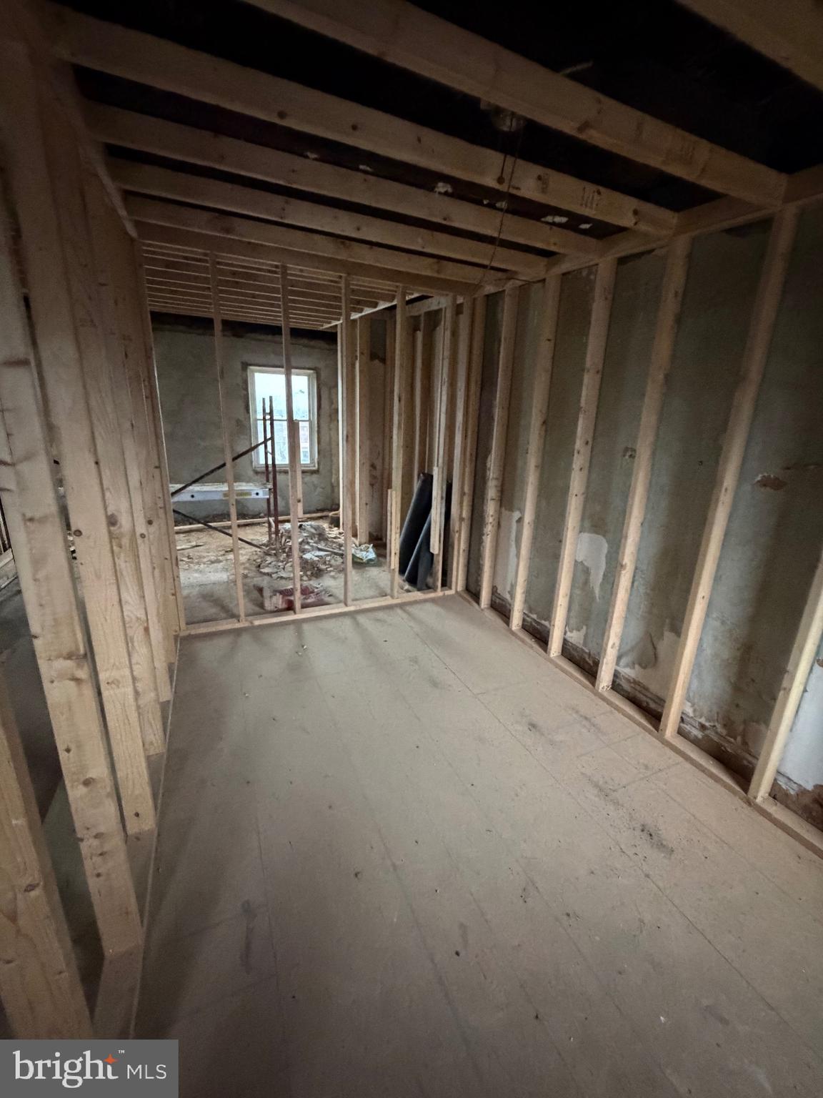 2957 N FAIRHILL STREET