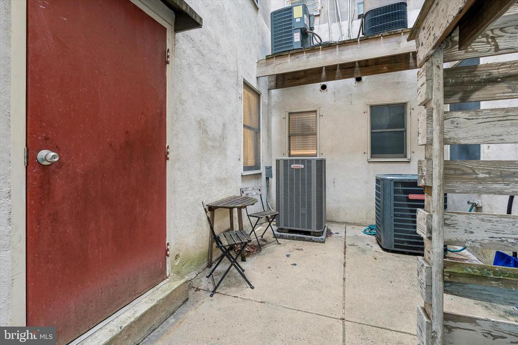 530 S 15TH STREET A