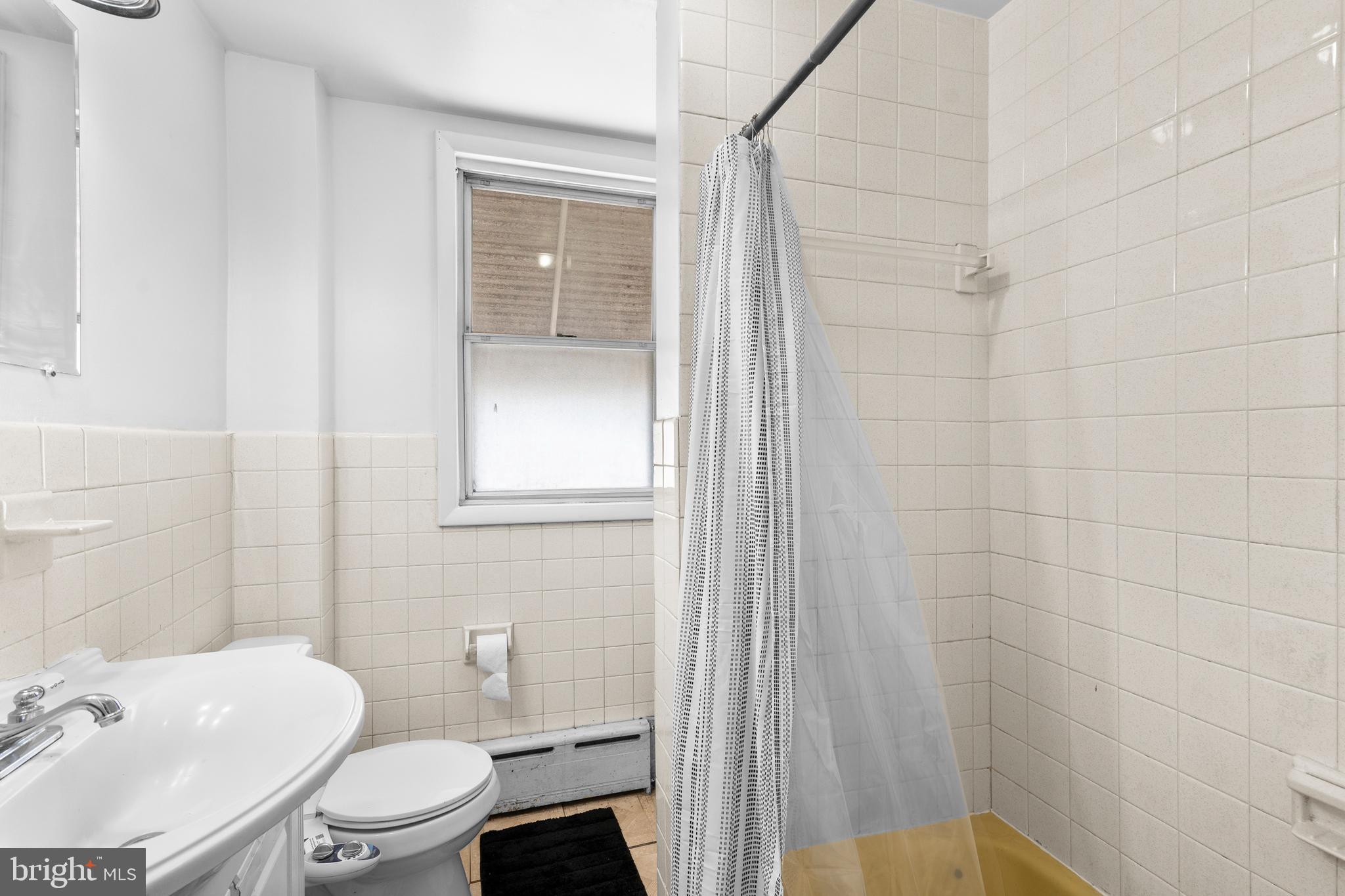 4613 EDGEMONT STREET