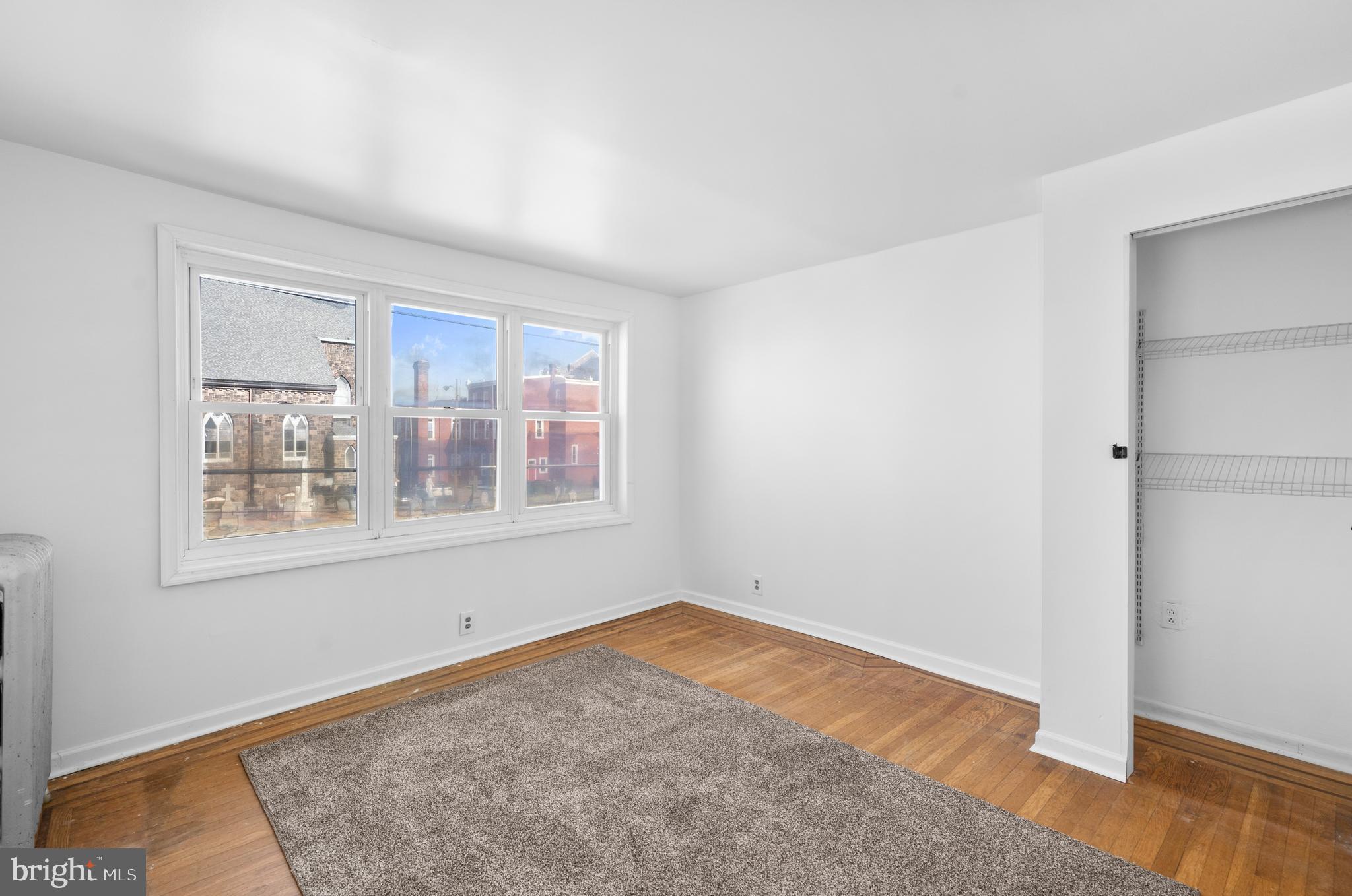 4613 EDGEMONT STREET