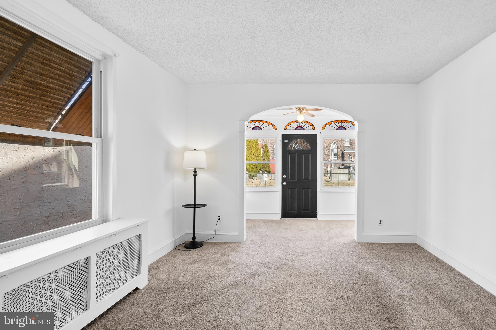 4613 EDGEMONT STREET