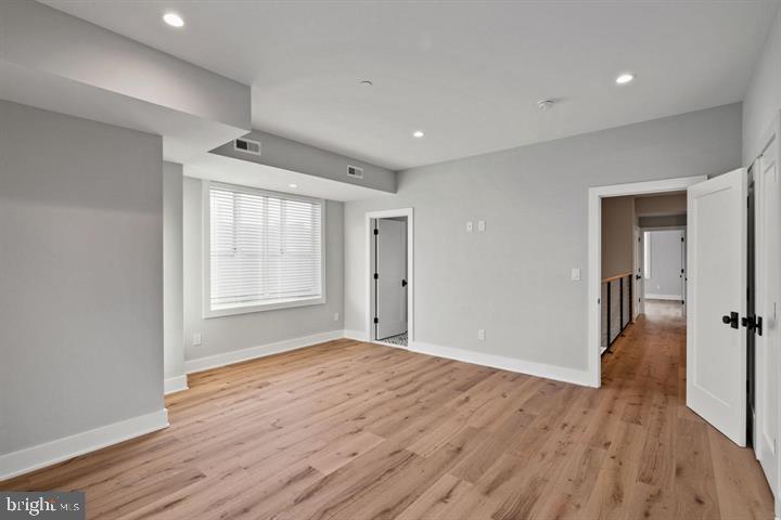 2632 TULIP STREET