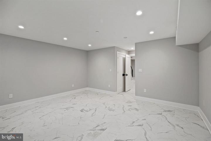 2632 TULIP STREET