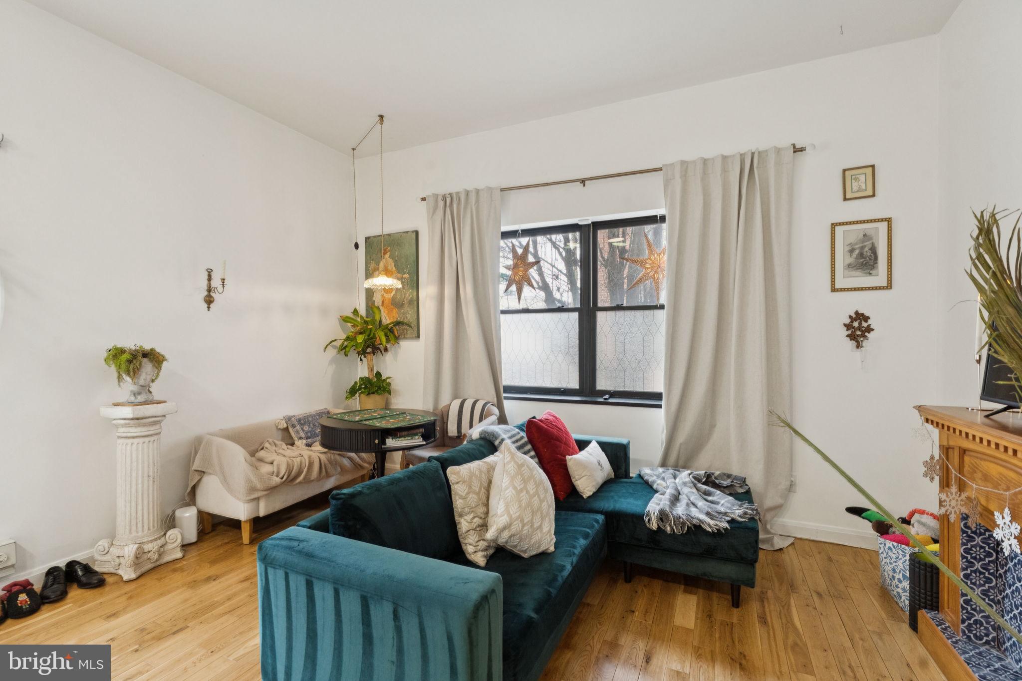 2101 KIMBALL STREET 1