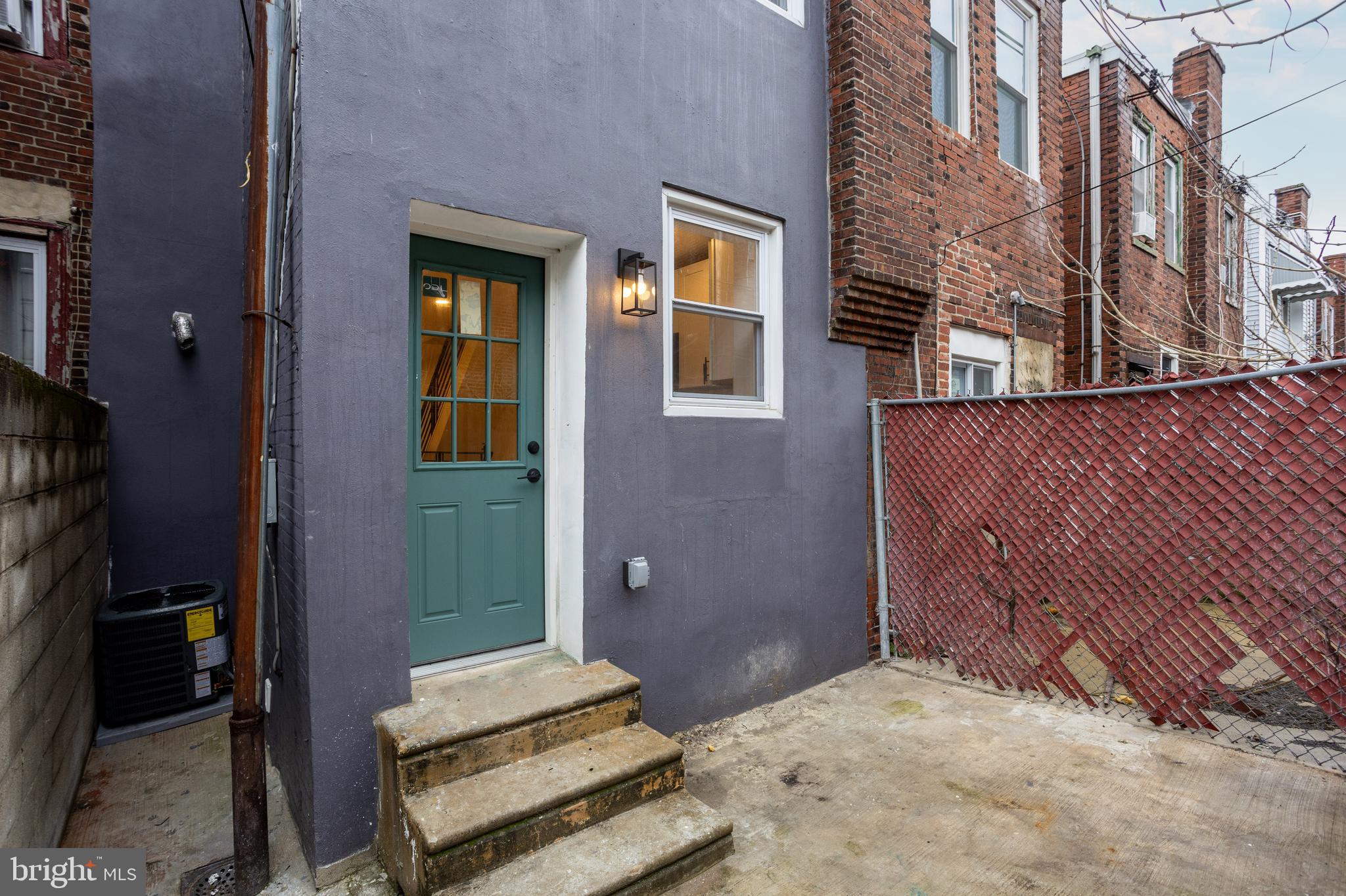 1820 S RINGGOLD STREET