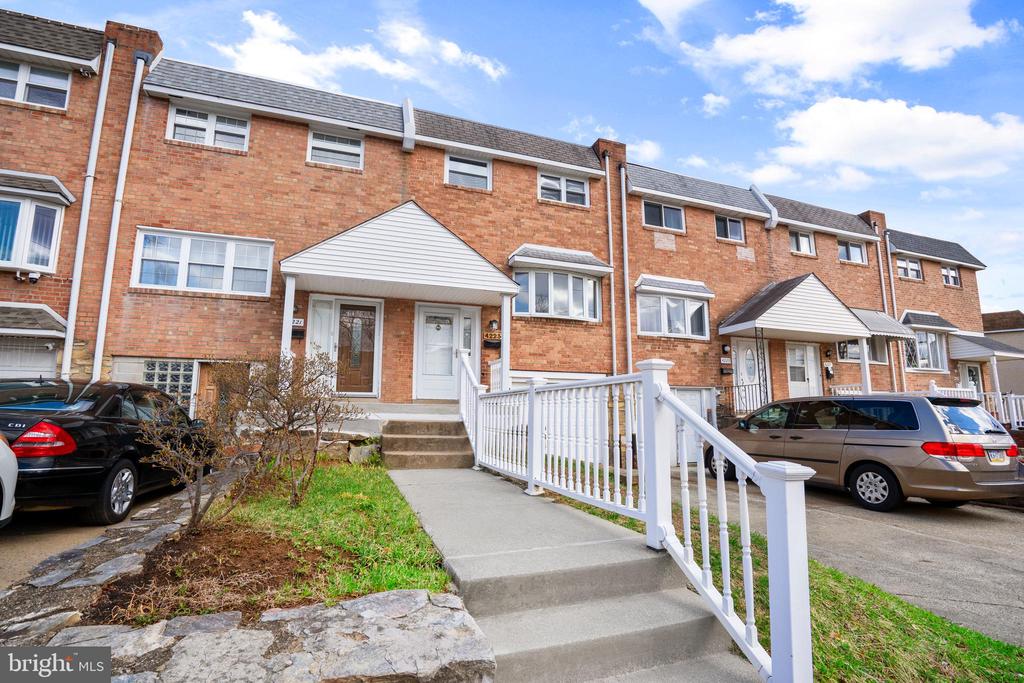 4223 GREENMOUNT ROAD