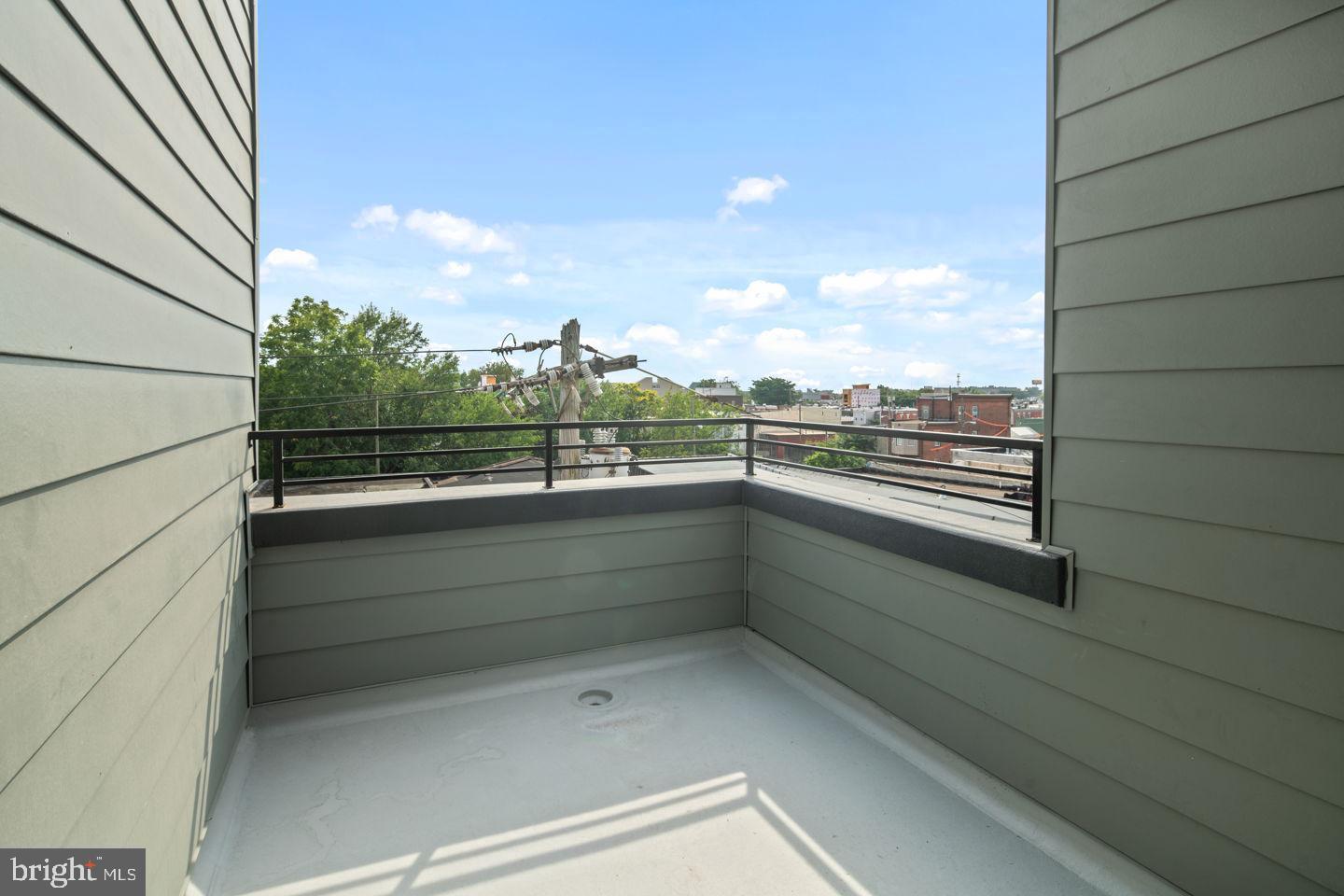 2721 FEDERAL STREET 3