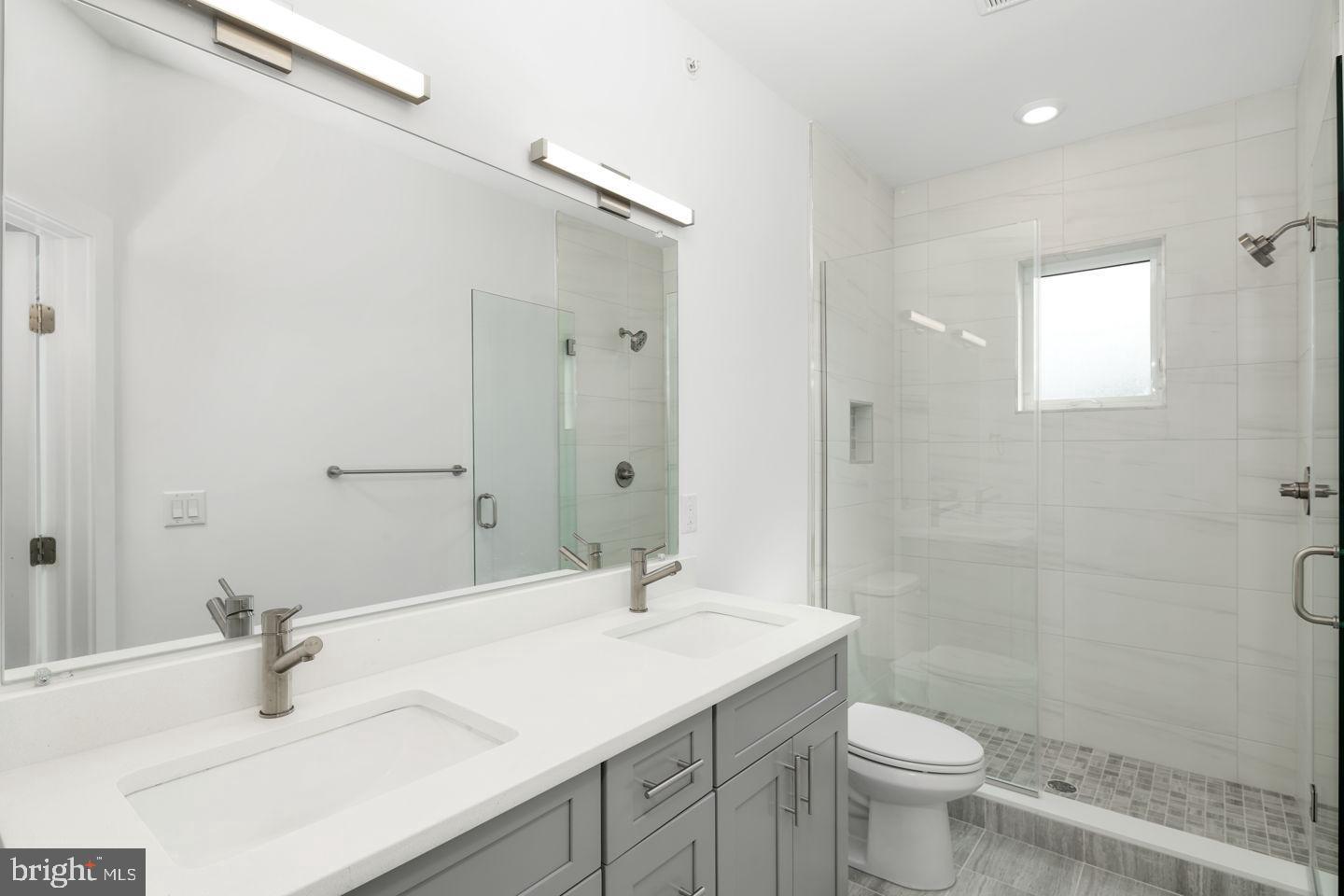 2721 FEDERAL STREET 3