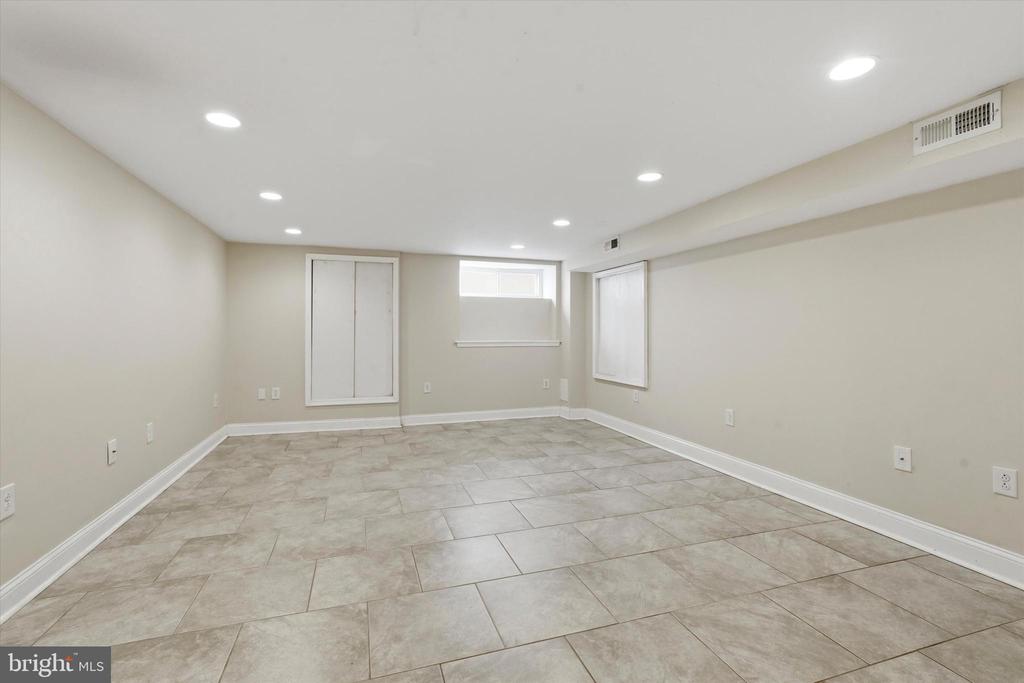 1523 S 4TH STREET