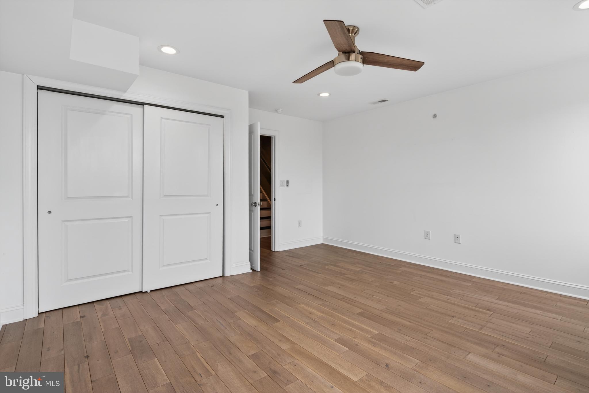 1602 N BODINE STREET