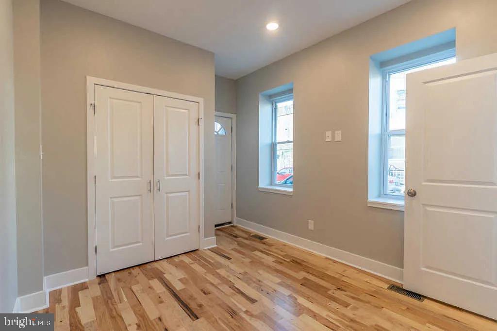 2000 S OPAL STREET 1