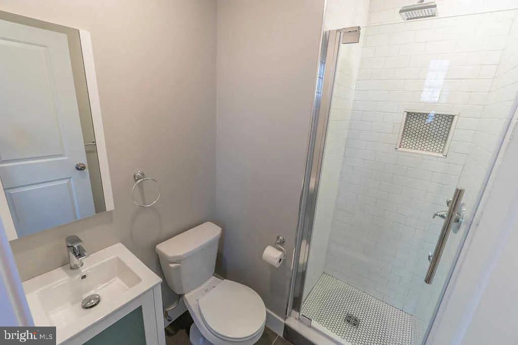 2000 S OPAL STREET 1