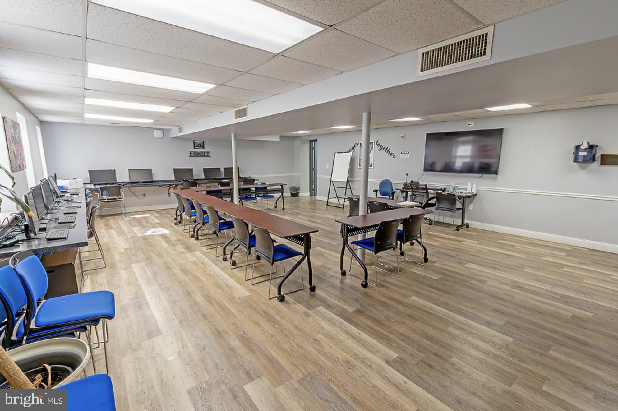 53 E ARMAT STREET 69 1ST FLOOR