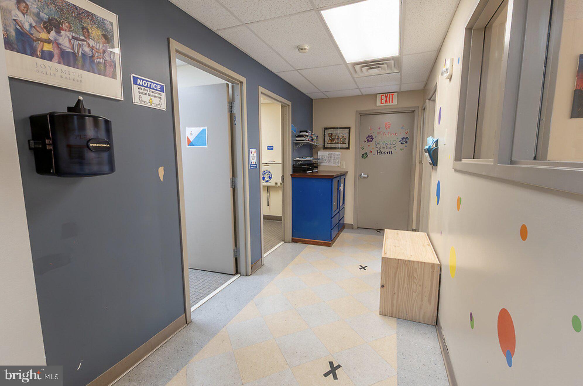 53 E ARMAT STREET 69 1ST FLOOR