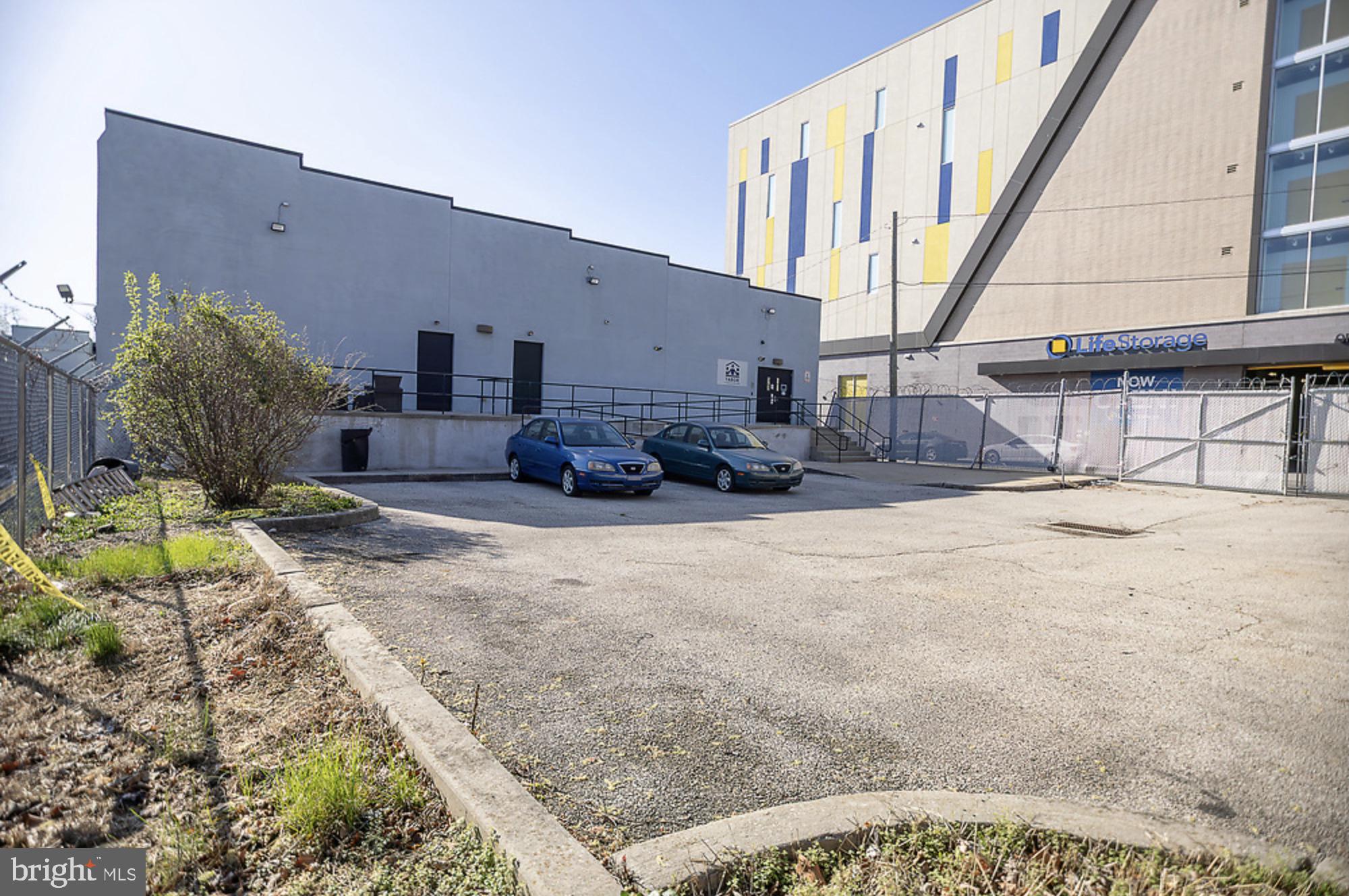 53 E ARMAT STREET 69 1ST FLOOR