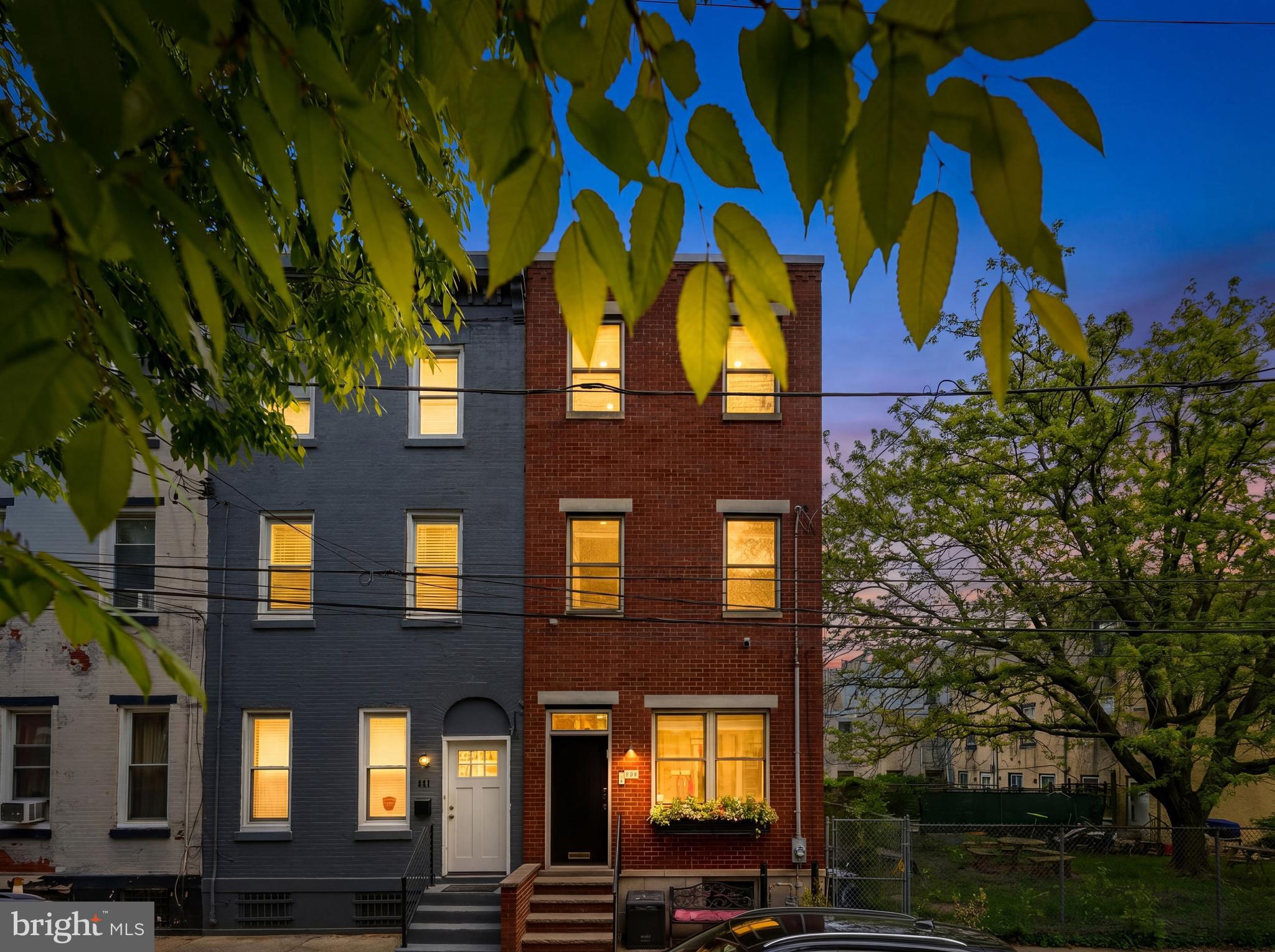 839 PERKIOMEN STREET