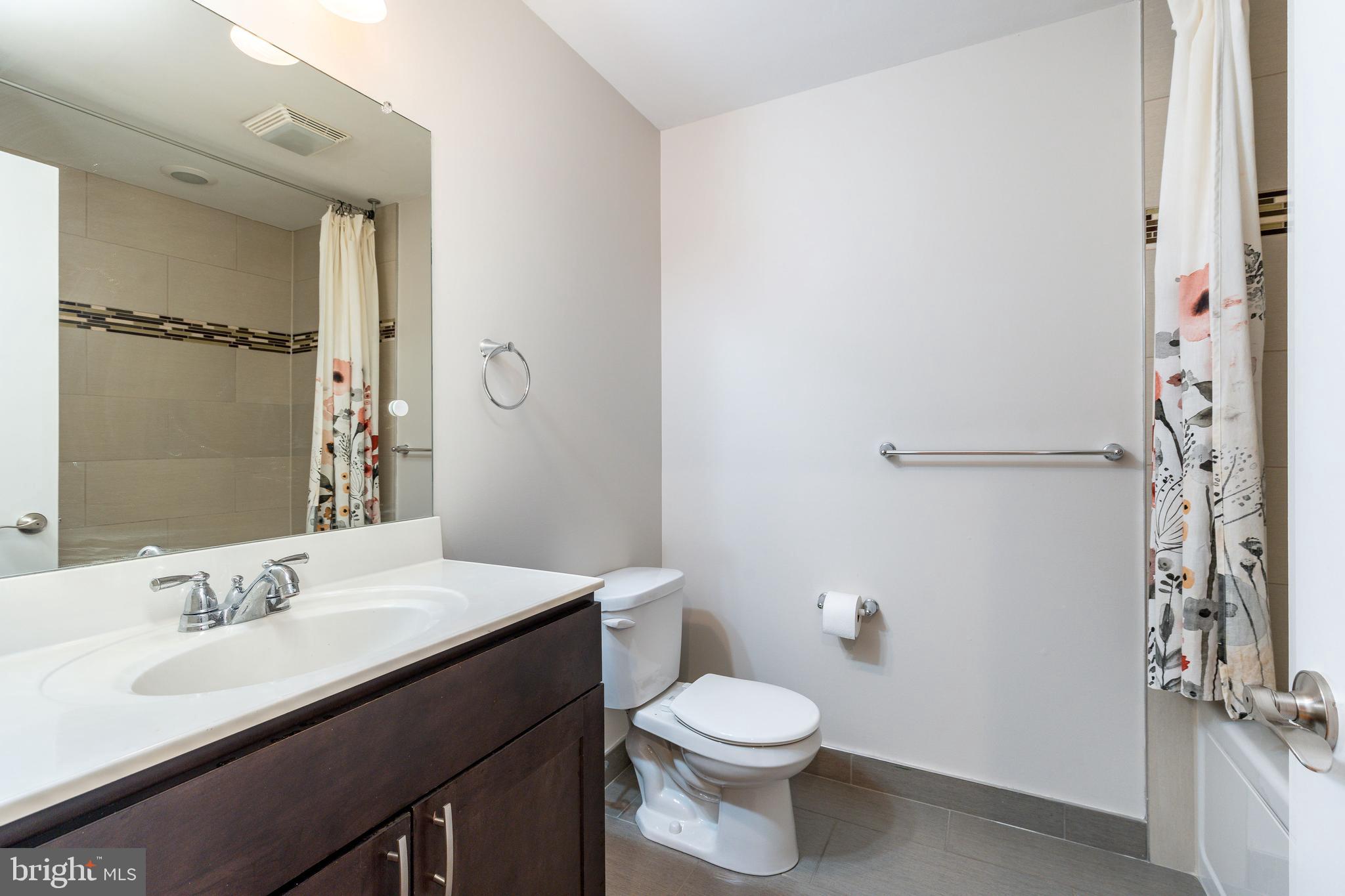 839 PERKIOMEN STREET