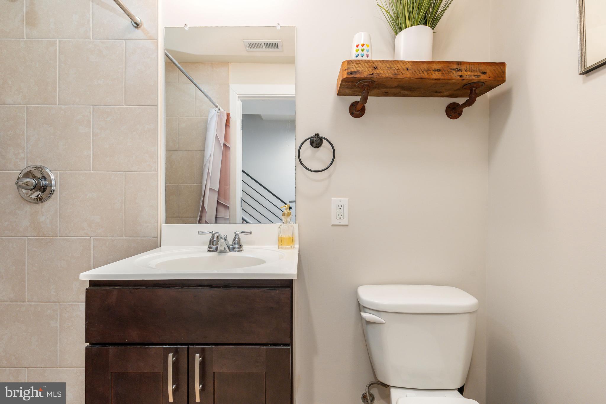 839 PERKIOMEN STREET