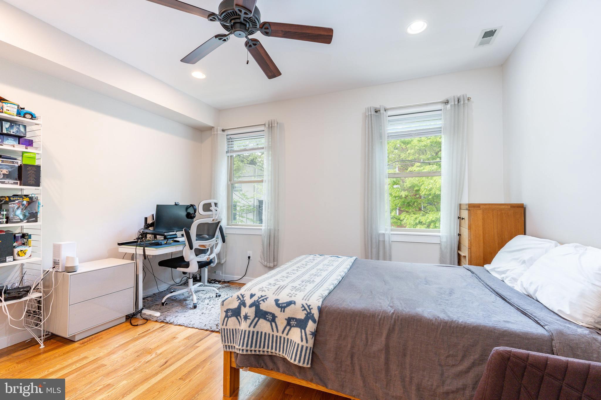 839 PERKIOMEN STREET