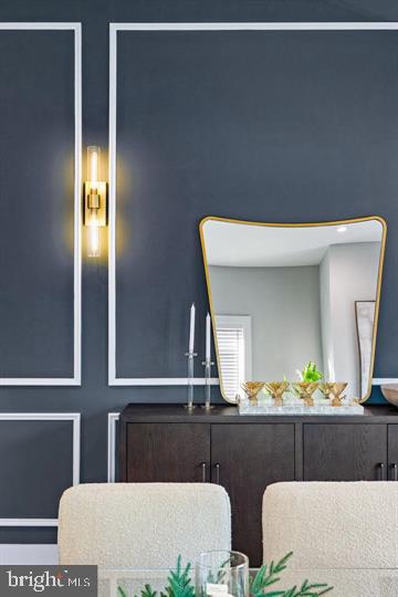 2053 E CUMBERLAND STREET