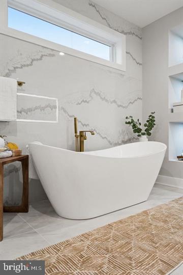 2053 E CUMBERLAND STREET