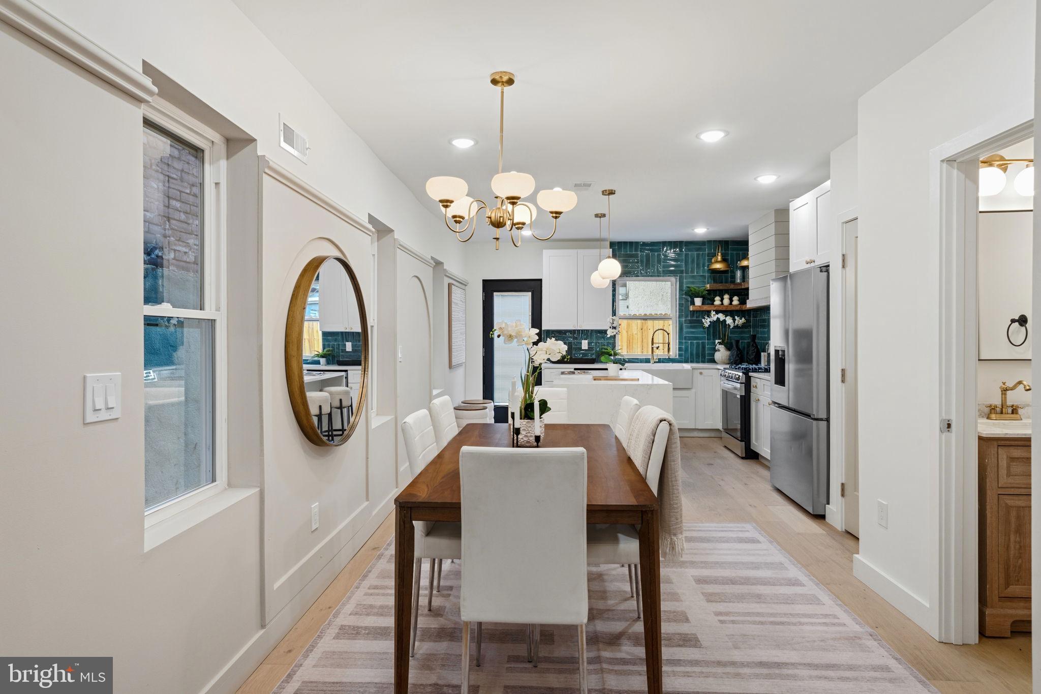 1530 N LAWRENCE STREET