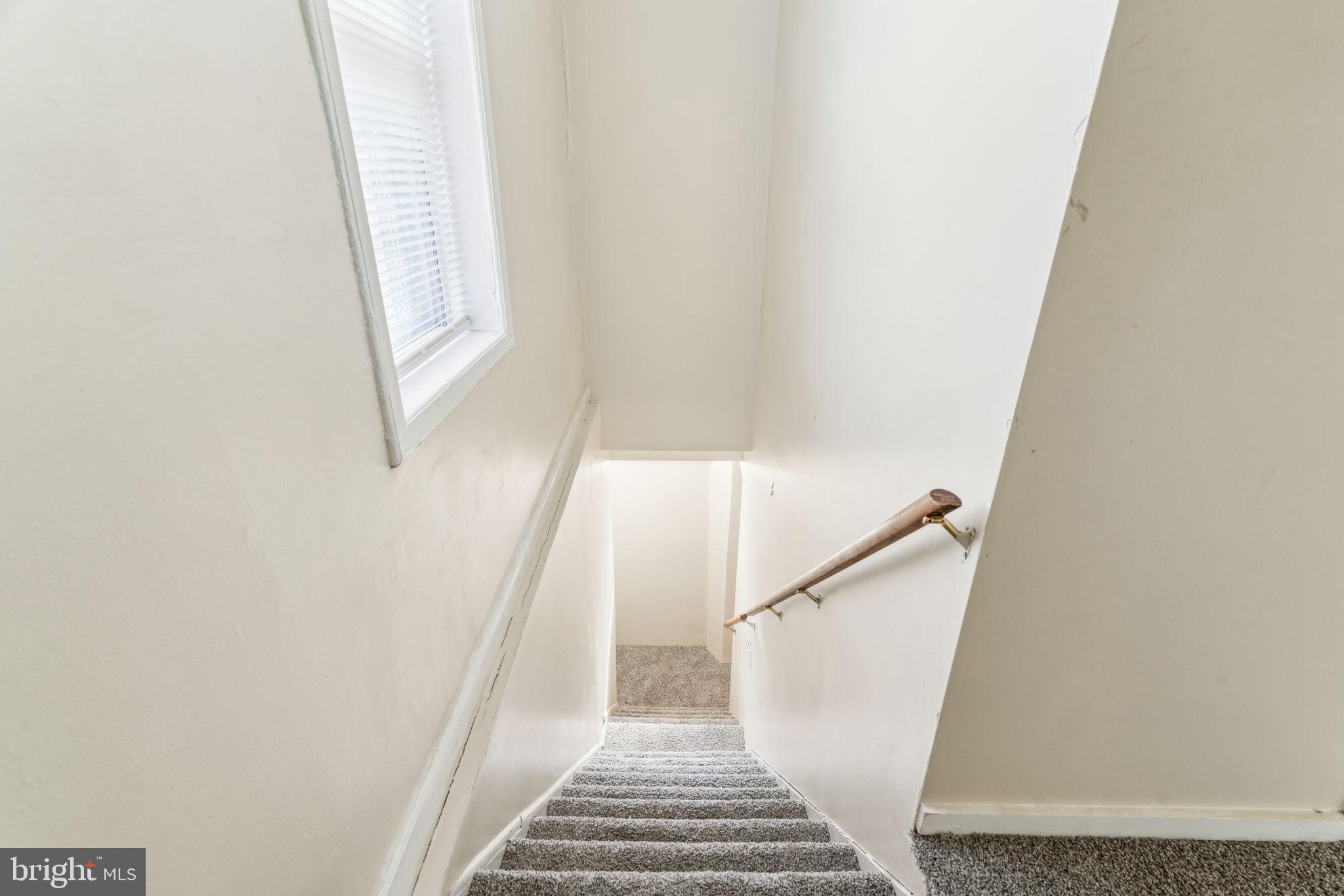 101 E PLEASANT STREET