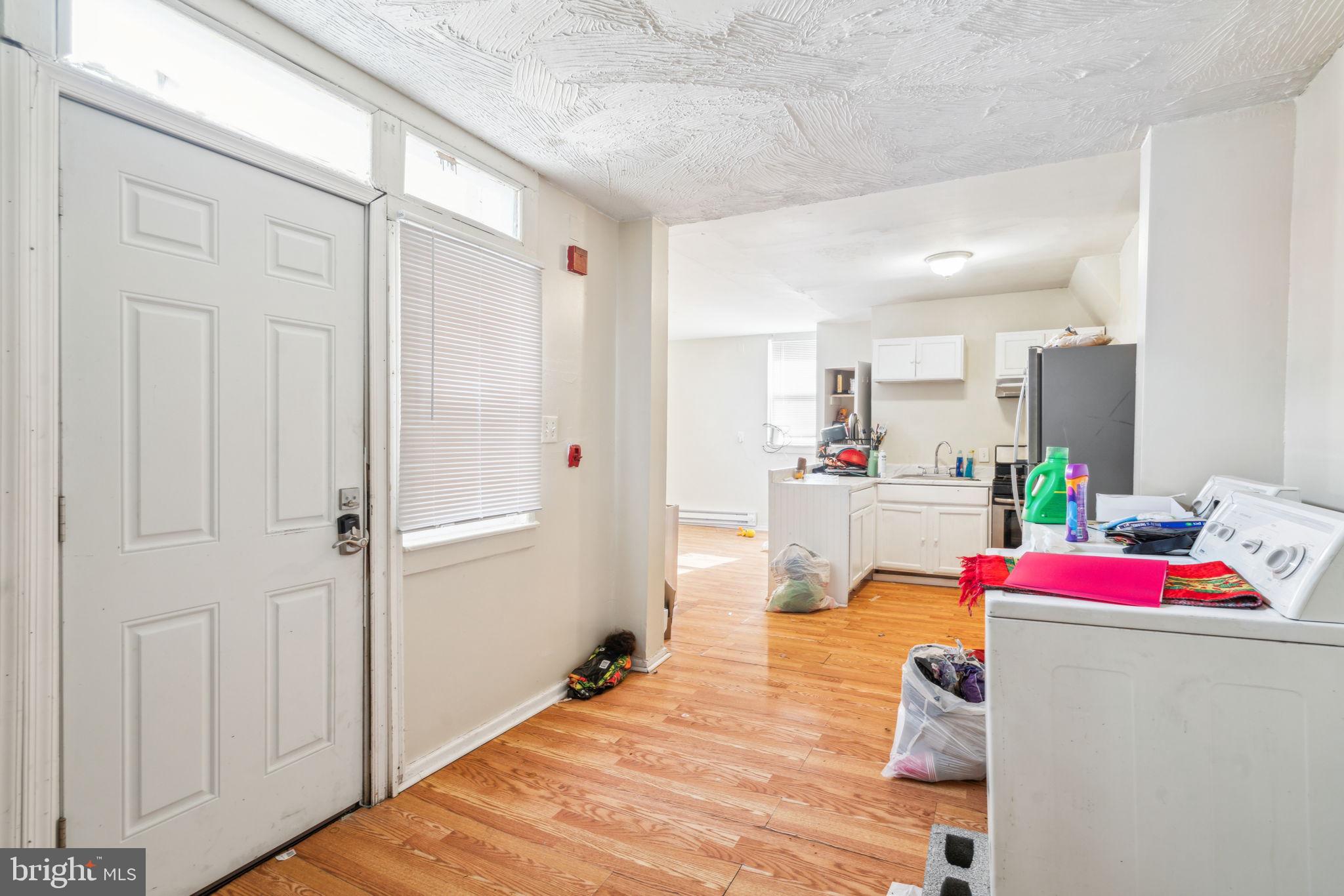 101 E PLEASANT STREET