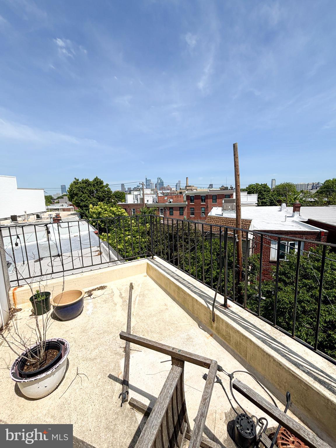 1114 GREENWICH STREET