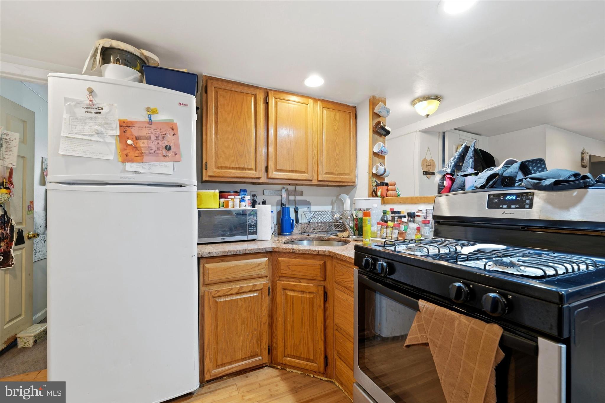 932-34 N 19TH STREET
