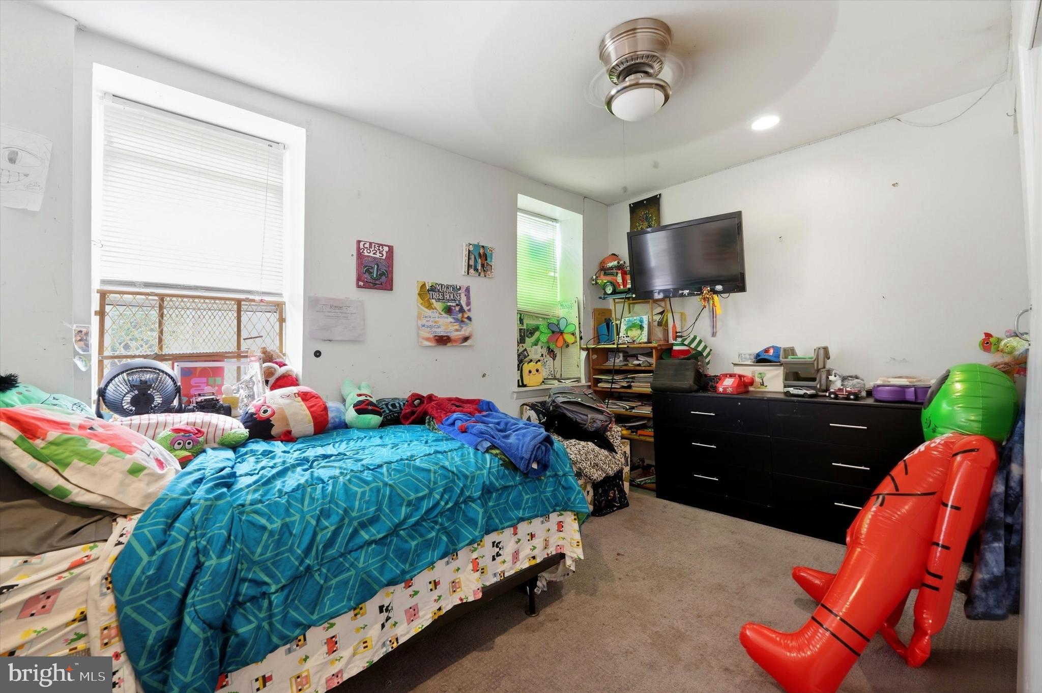 932-34 N 19TH STREET