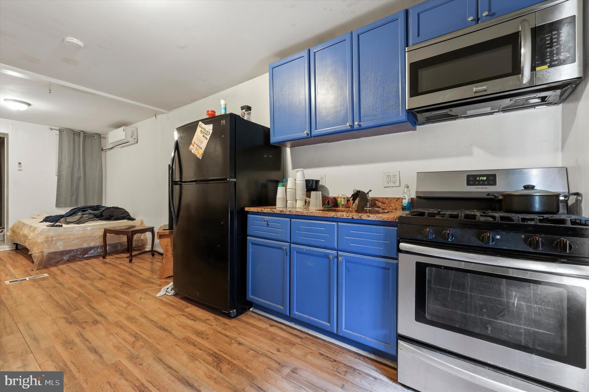 932-34 N 19TH STREET
