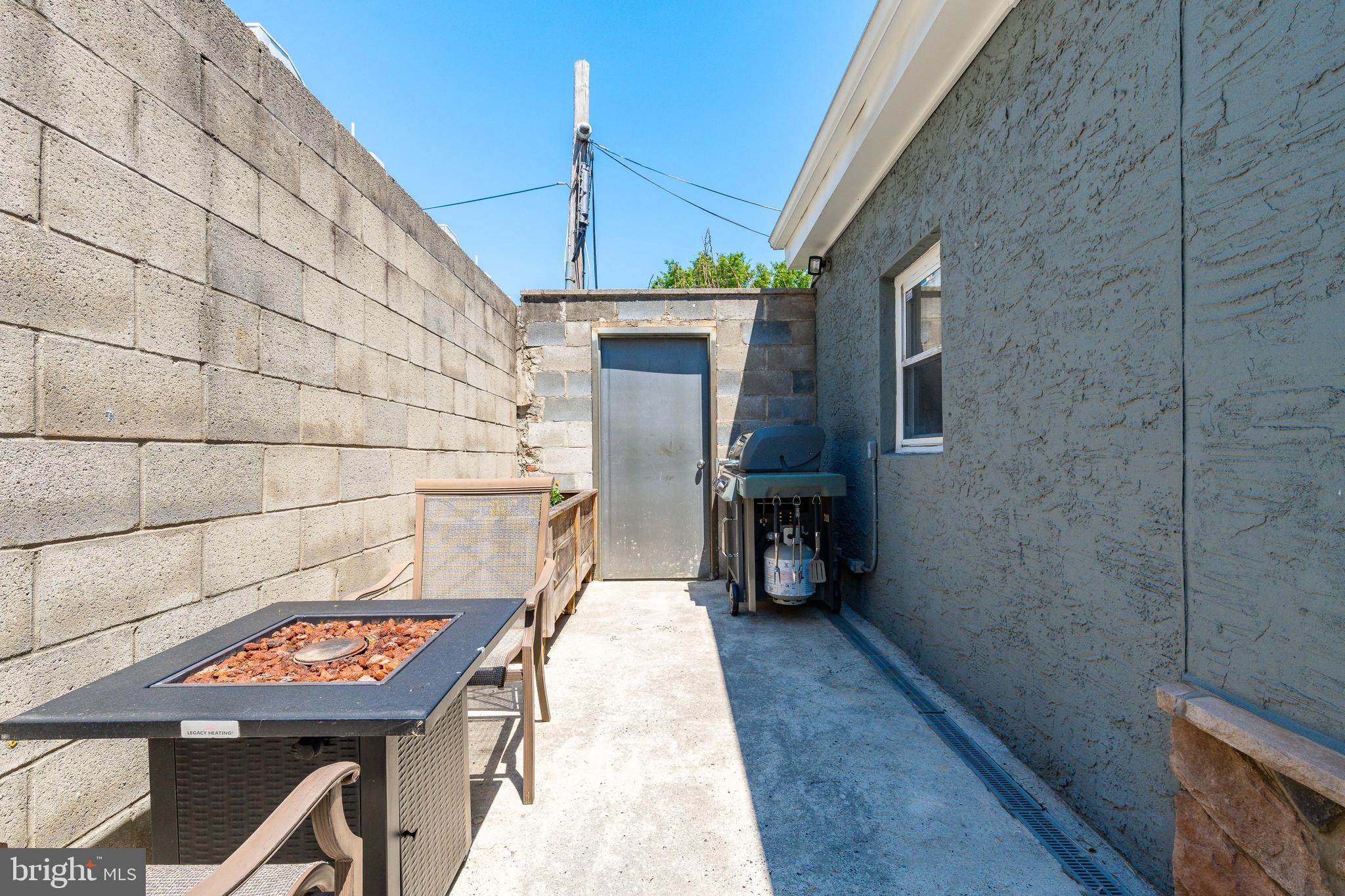 1346 N HANCOCK STREET