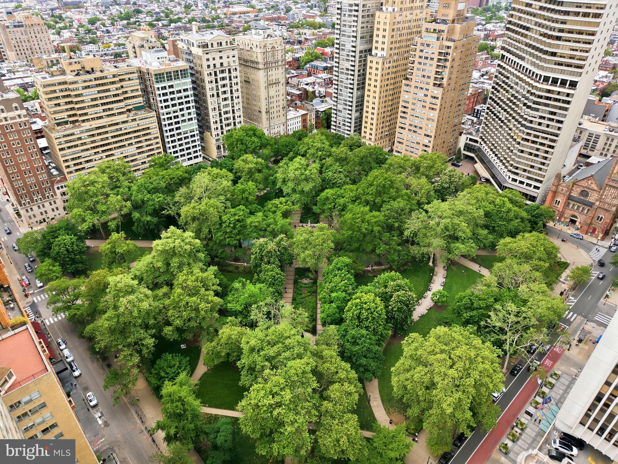220 W RITTENHOUSE SQUARE 18A