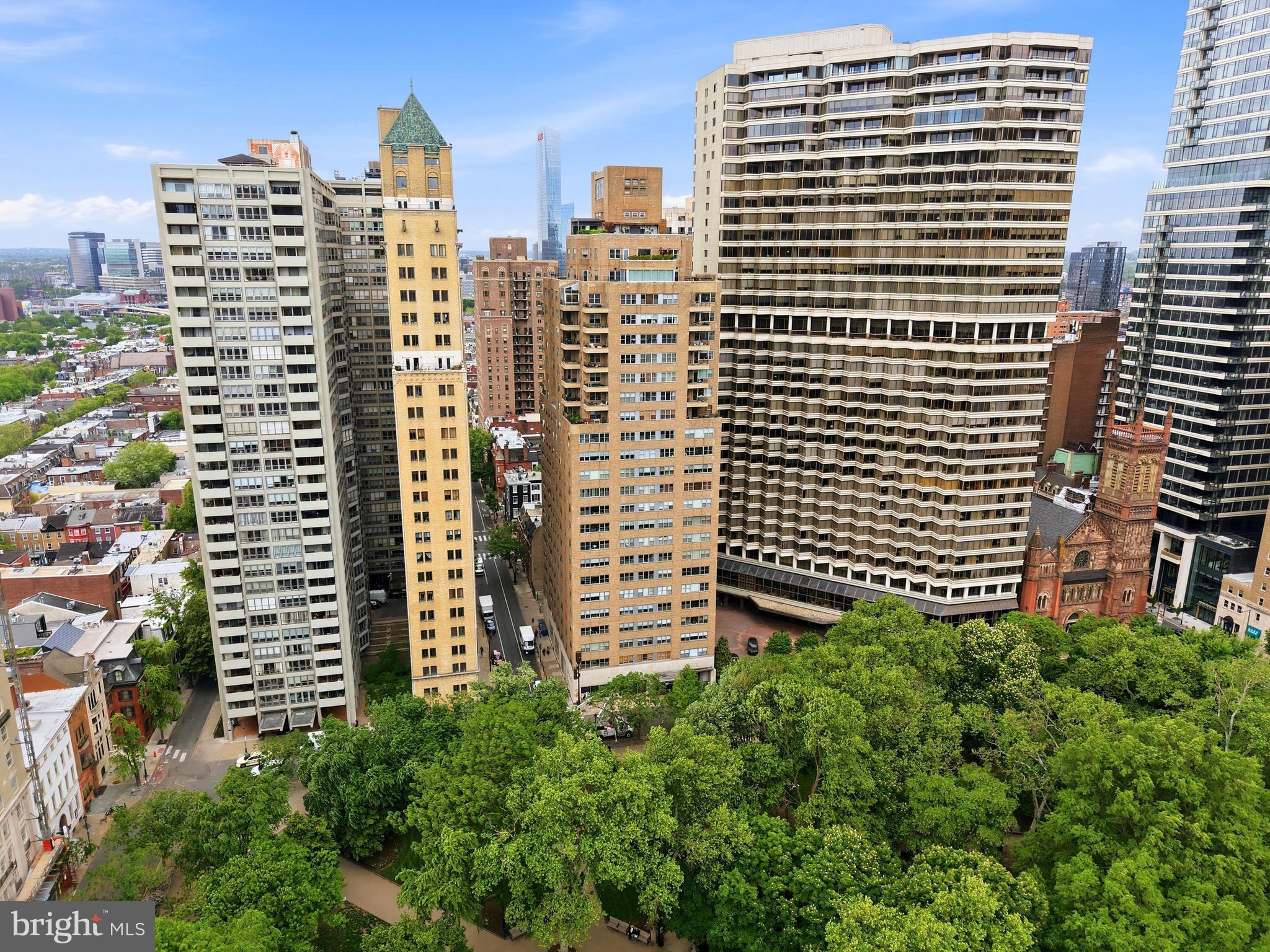 220 W RITTENHOUSE SQUARE 18A