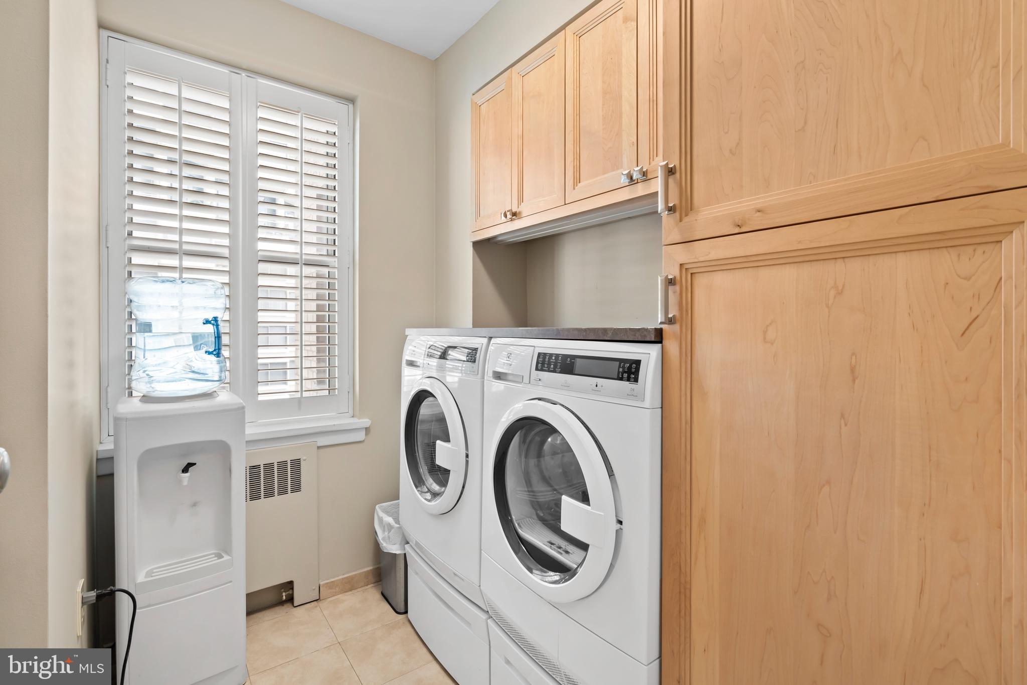 220 W RITTENHOUSE SQUARE 18A