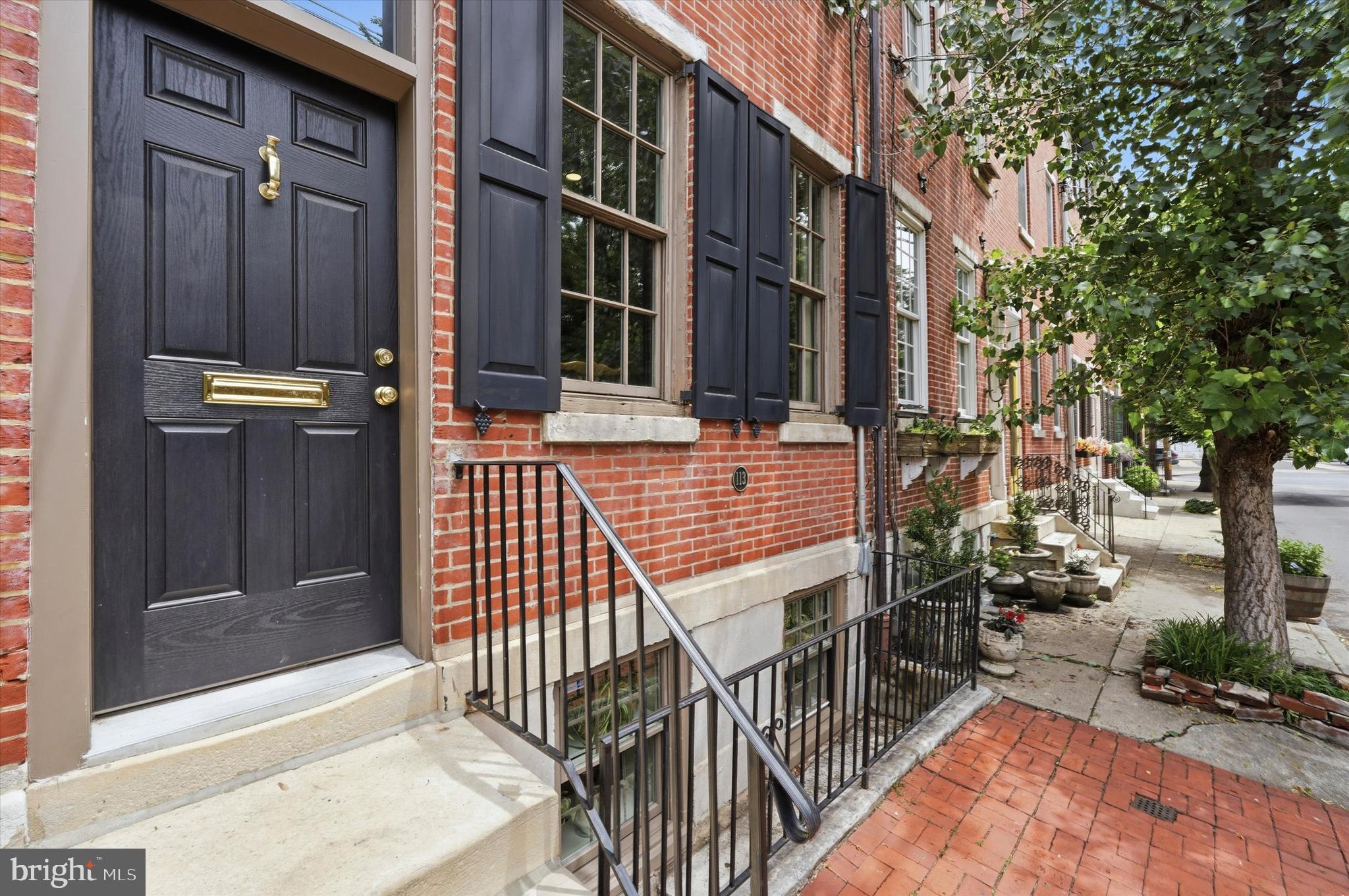 113 PEMBERTON STREET