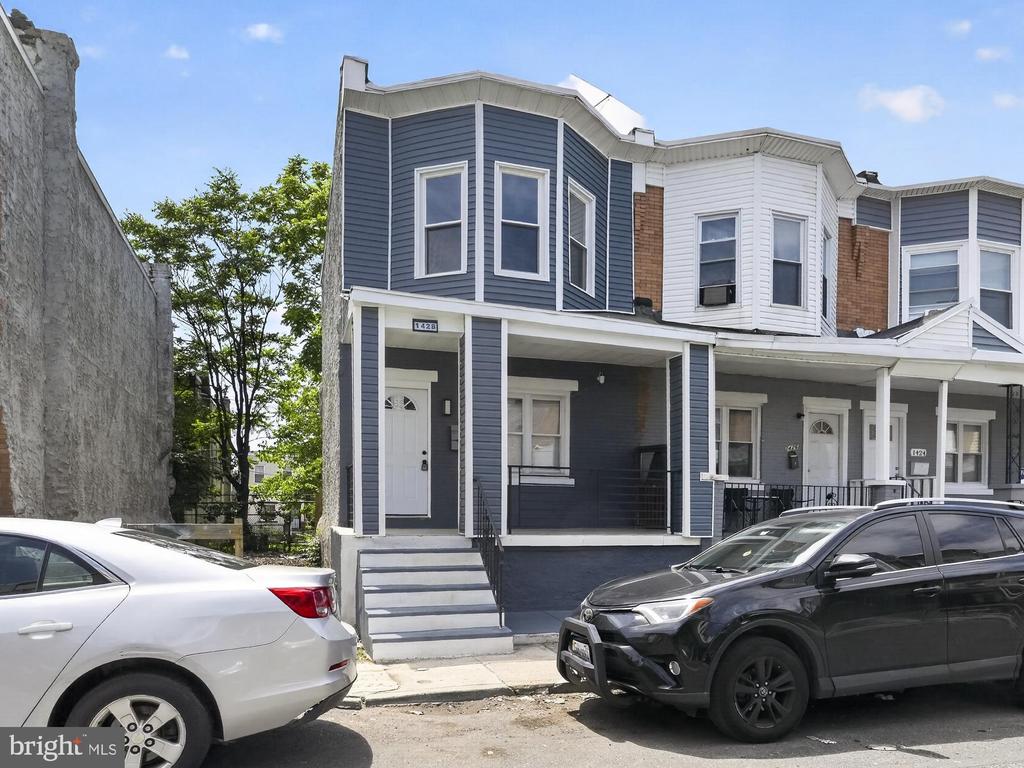 1428 S VOGDES STREET