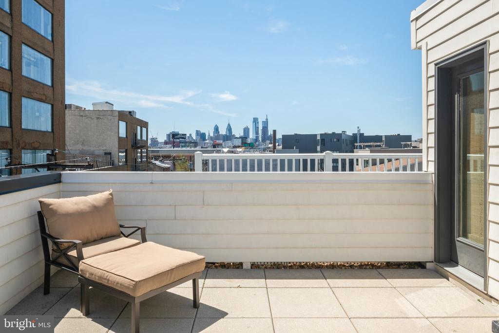 159 E ALLEN STREET 1