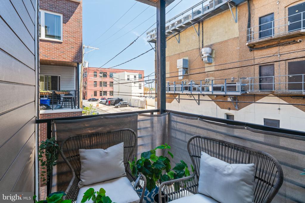 159 E ALLEN STREET 1